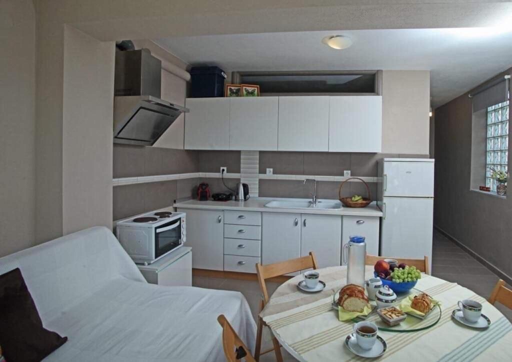 See To Sea Apartments باراليا ديونيسيو المظهر الخارجي الصورة